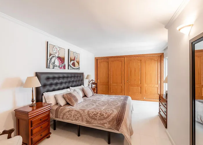 Marbell Center * Marbellac