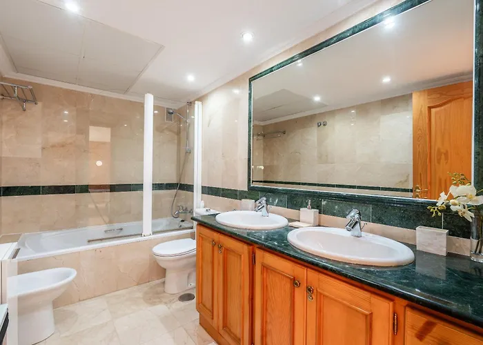 Marbell Center Marbellac